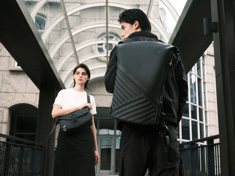 Rucsac ASUS ROG Slash Backpack 4.0, for notebooks up to 18 (Diagonala maximă suportată 18 inchi) 90XB09X0-BBP000(ASUS) 32906 DOXYTERRA.md foto