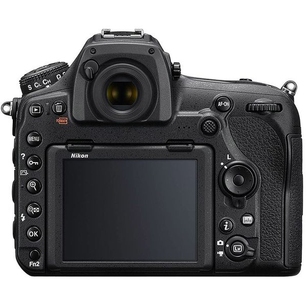 Nikon D850 body, 45.7MPx FX-Format CMOS Sensor; 4K UHD Video Recording at 30 fps; EXPEED 5 Image Processor; 3.2" 2,359k-Dot LCD Monitor; Full HD 1080p Video at 120/60/30/24 fps; Multi-CAM 20K 153-Point AF Sensor; Native ISO 25600, Ext ISO 102400 25012 фото