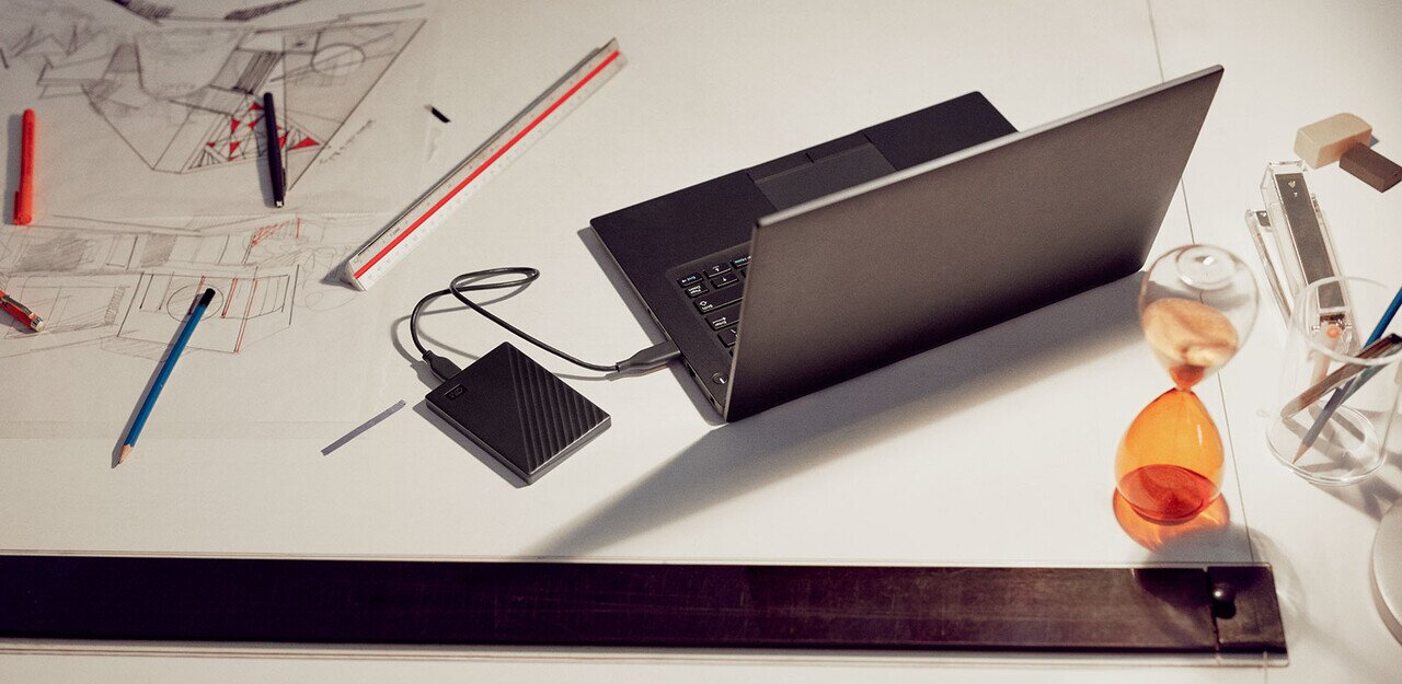 My Passport Portable HDD 1TB Black - Featured Image4